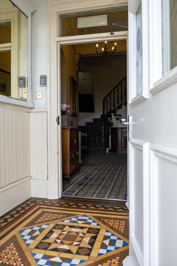 Corran House Guest House 奥本 外观 照片